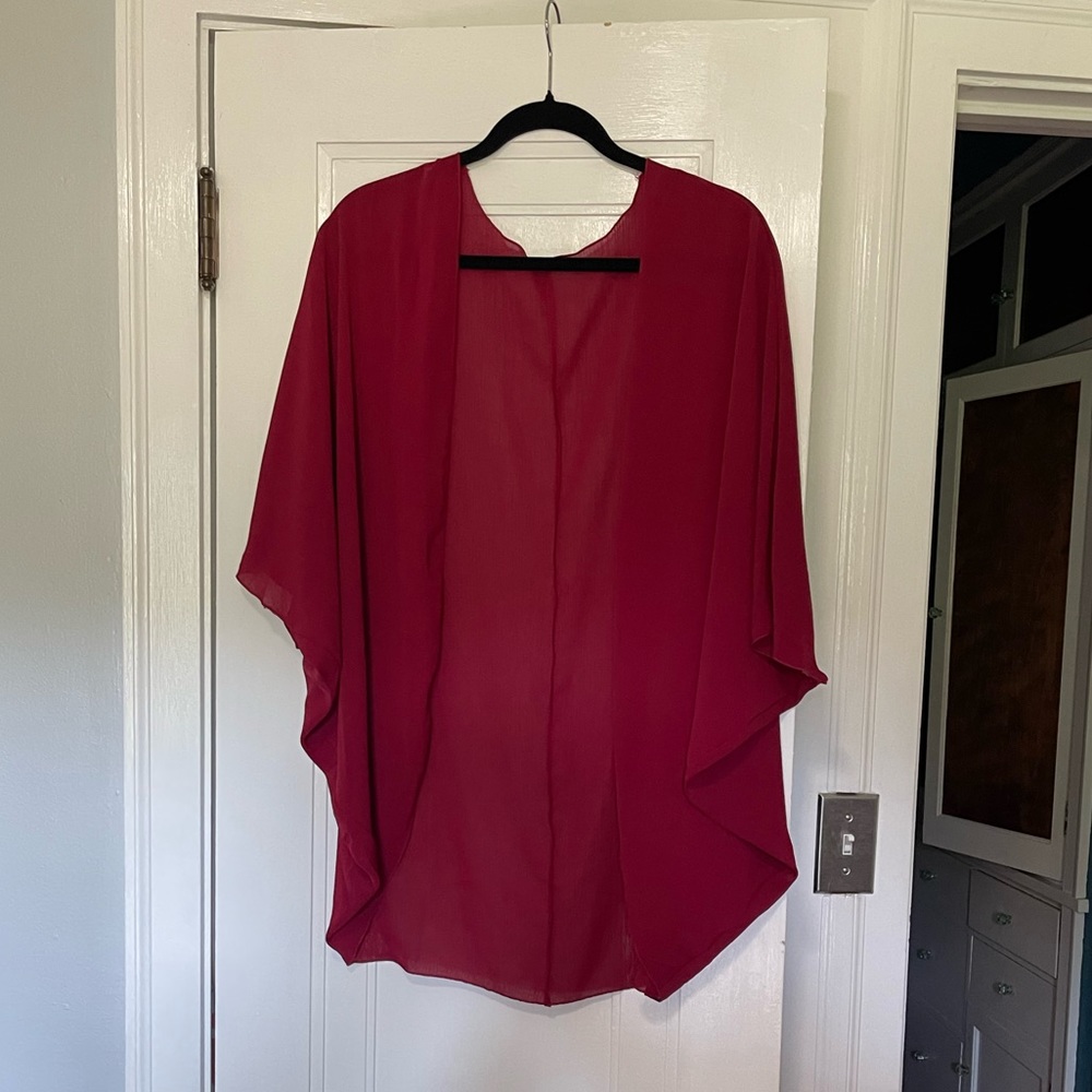 Lightweight Deep Red Chiffon Short Sleeved Kimono XL